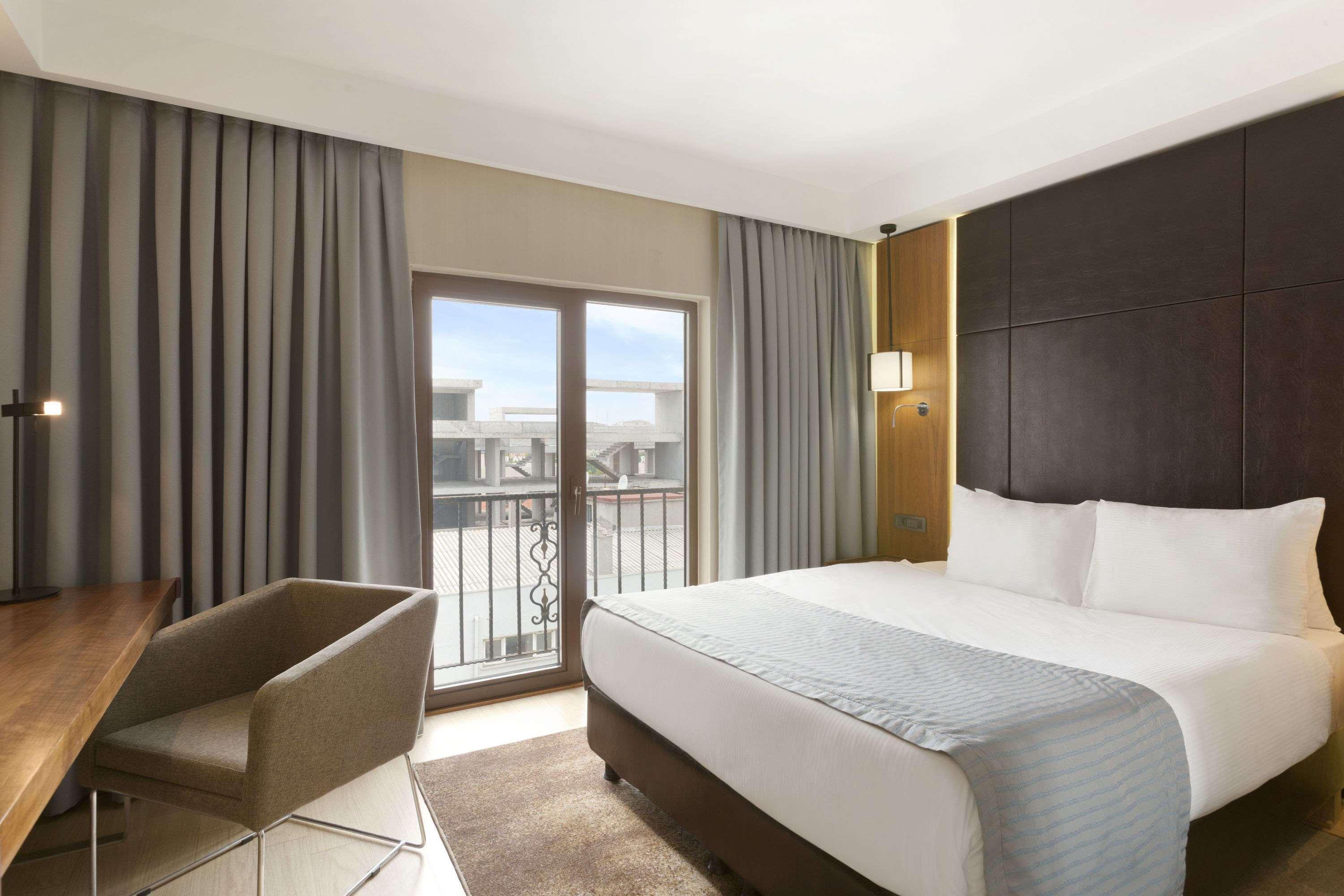 Ramada By Wyndham Istanbul Florya Hotel Kültér fotó