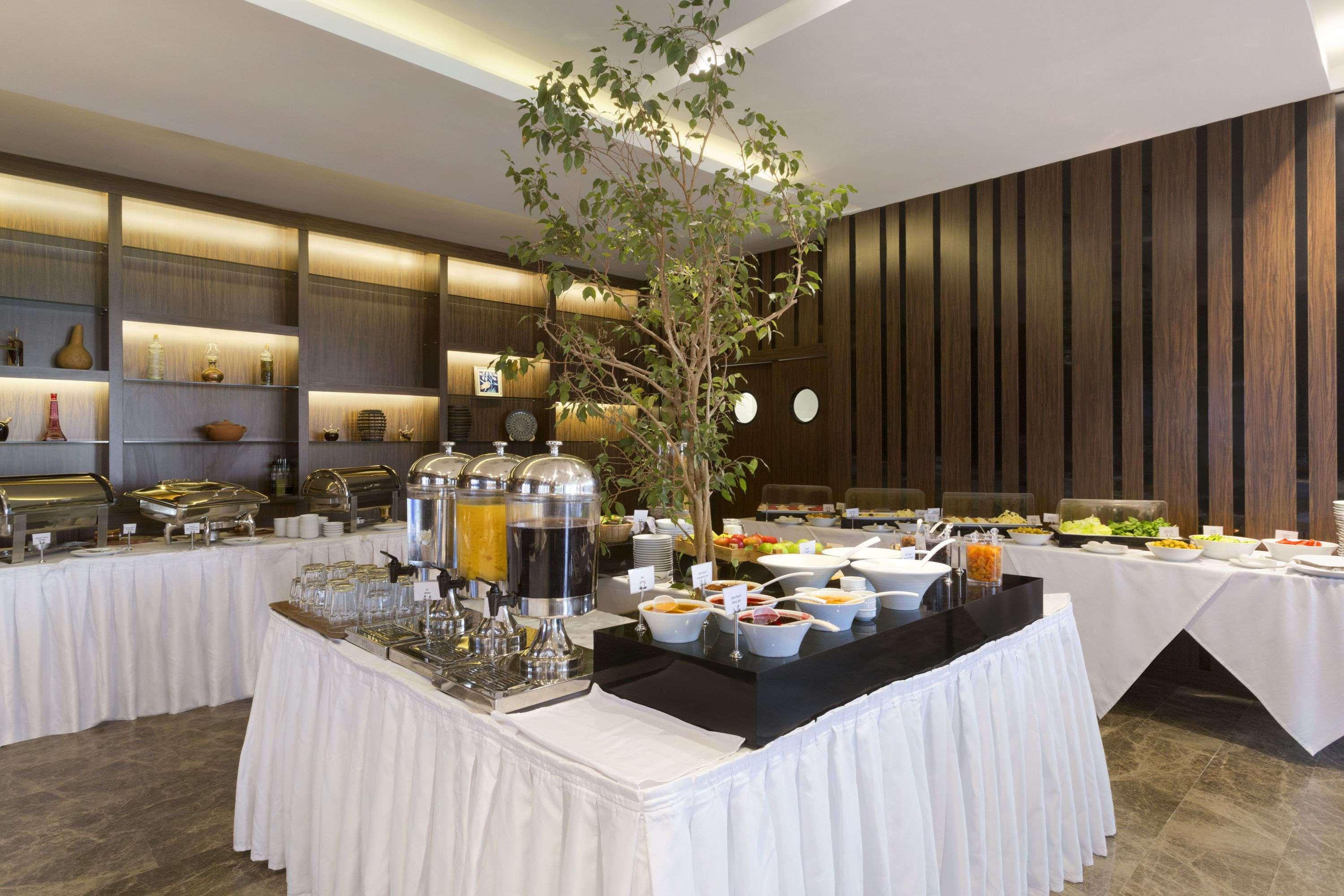 Ramada By Wyndham Istanbul Florya Hotel Kültér fotó